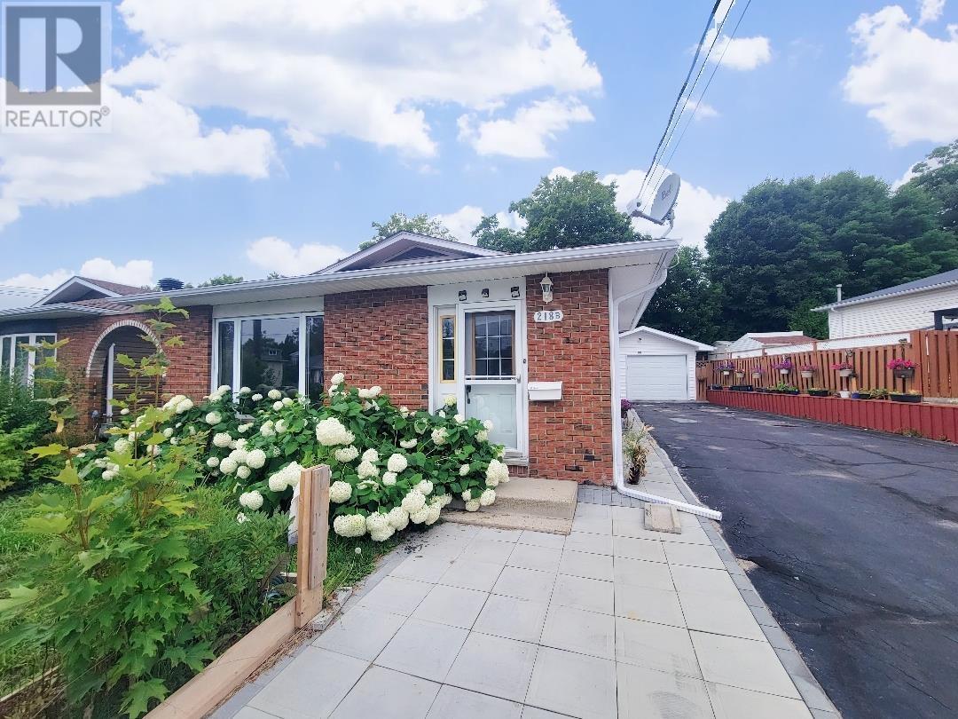 218B Ottawa AVE