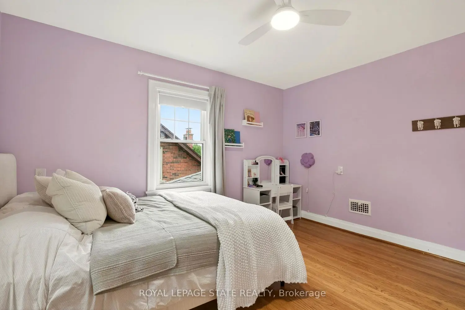 Additional image 15 of 13 Tweedsmuir Avenue
