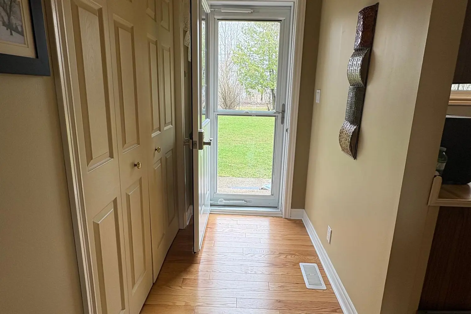 Additional image 11 of 452 Eleventh Avenue