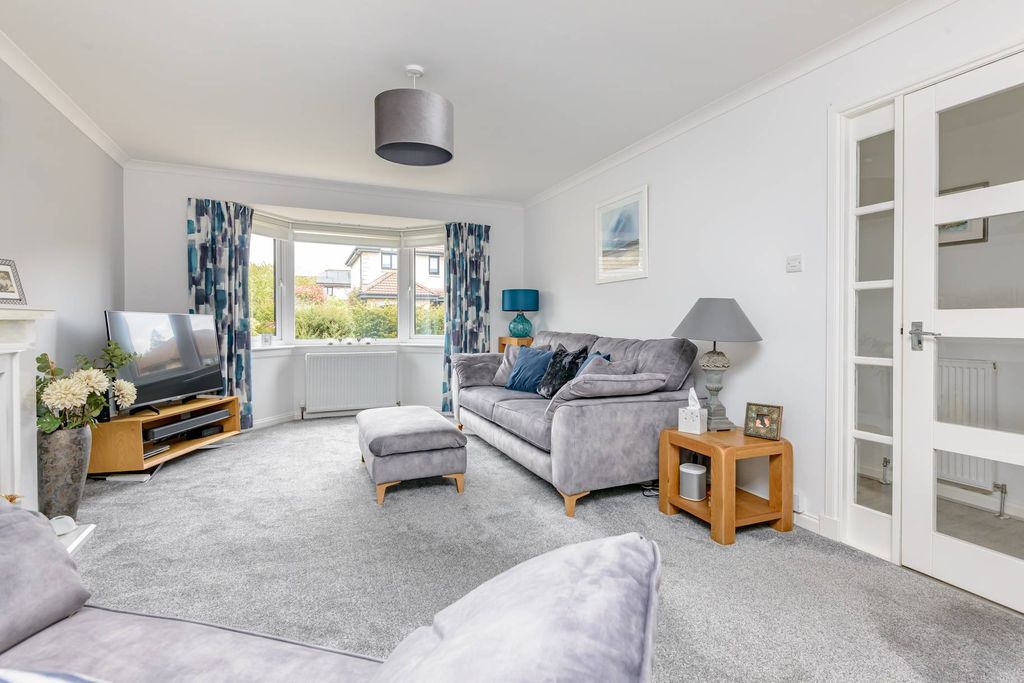 Additional image 3 of 3 bed detached house for sale65 Carnbee Park, Liberton, Edinburgh EH16