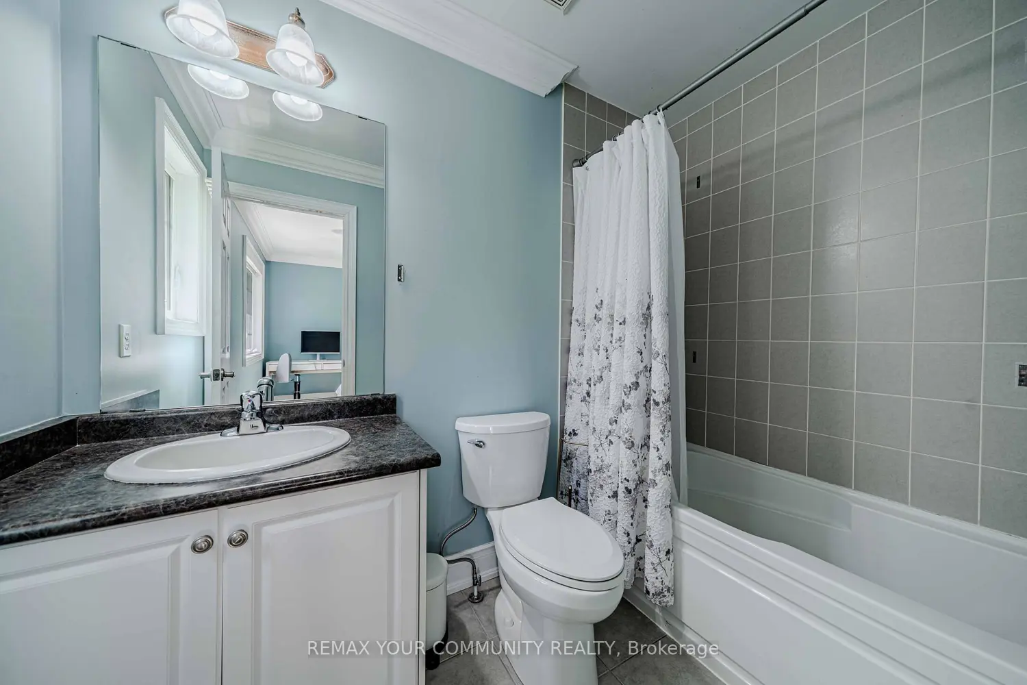 Additional image 11 of 3447 Liptay Avenue