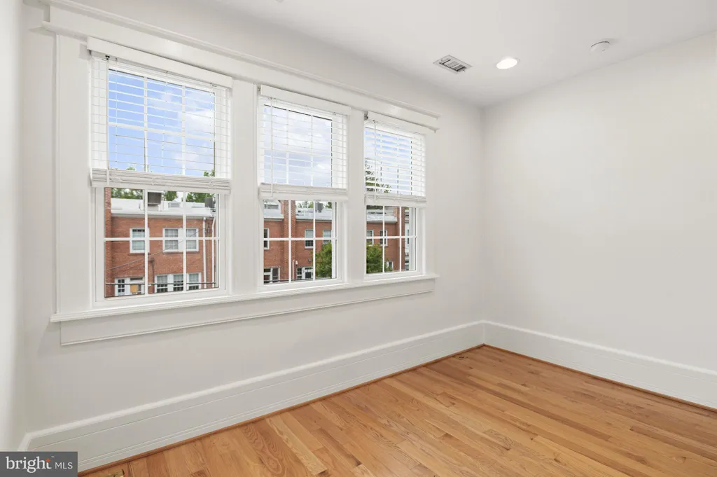 Additional image 20 of 2442 39th Street NW, Washington, DC 20007