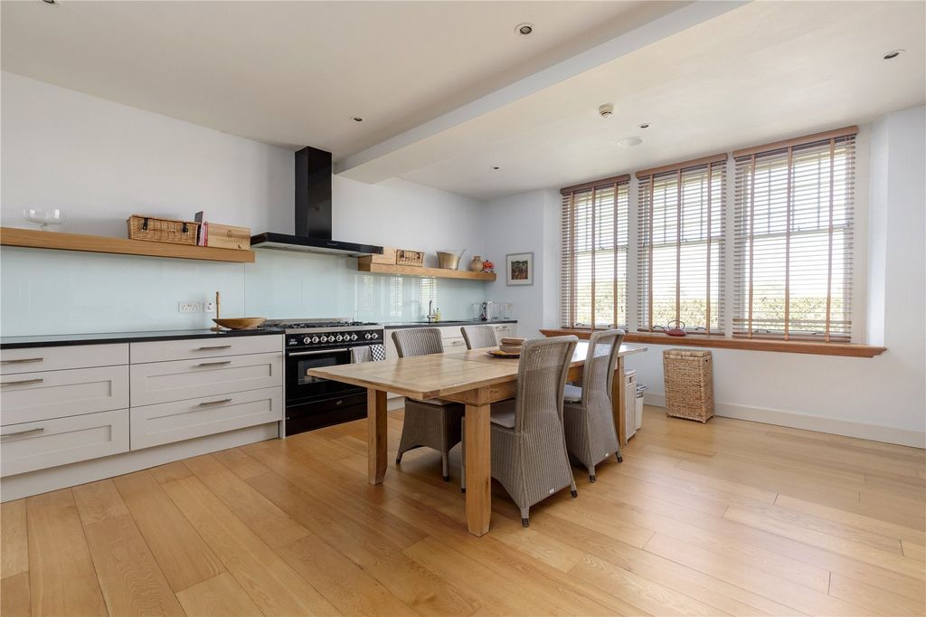 Additional image 12 of 9 bed detached house for saleSouthernwood, Barnton Avenue, Barnton, Edinburgh EH4