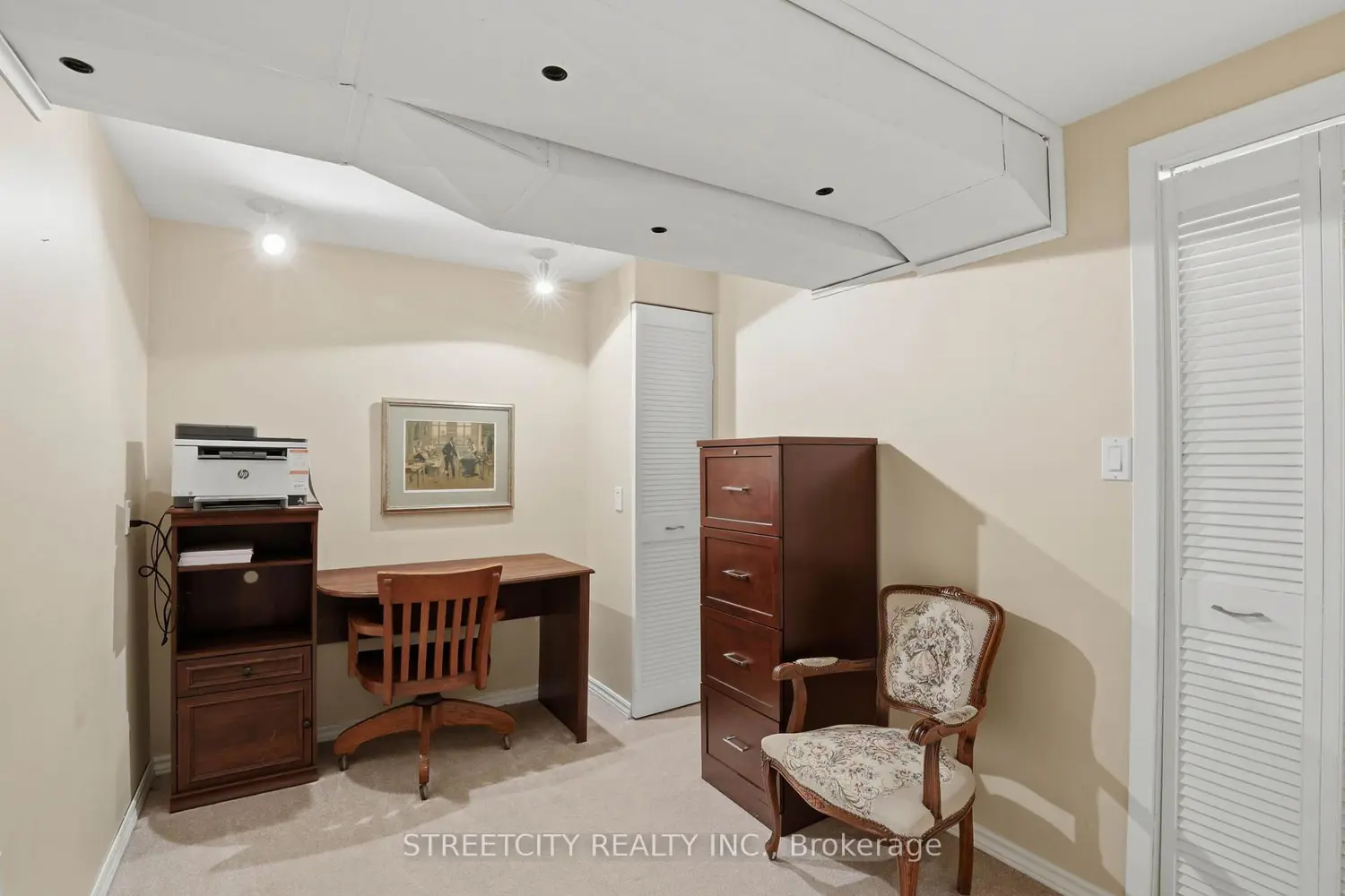 Additional image 12 of 4 Briarhill Place