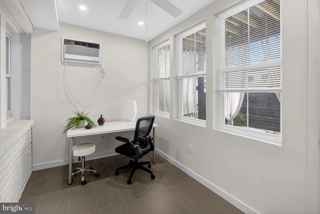 Additional image 13 of 2228 40th Street NW Unit 1, Washington, DC 20007