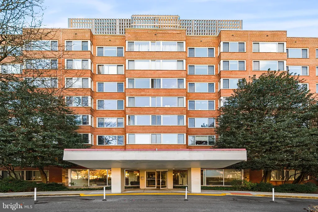 Additional image 33 of 4000 Tunlaw Road NW Unit 811, Washington, DC 20007