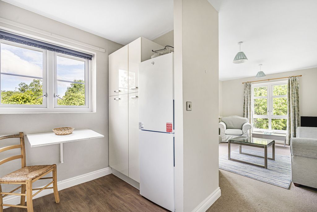 Additional image 10 of 2 bed flat for saleThe Moors, Kidlington OX5