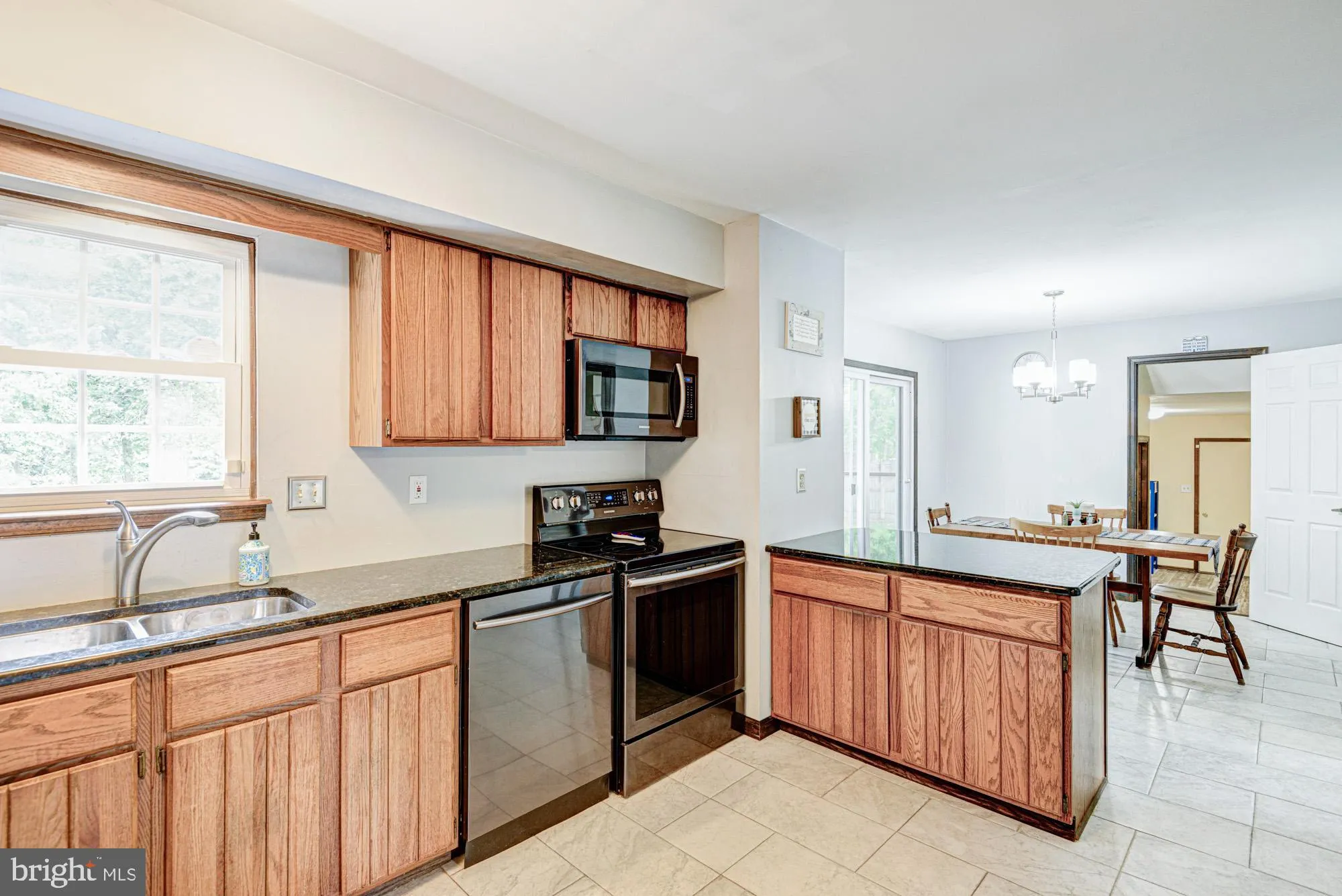 Additional image 93 of 8 Risa Court, Newark, DE 19702