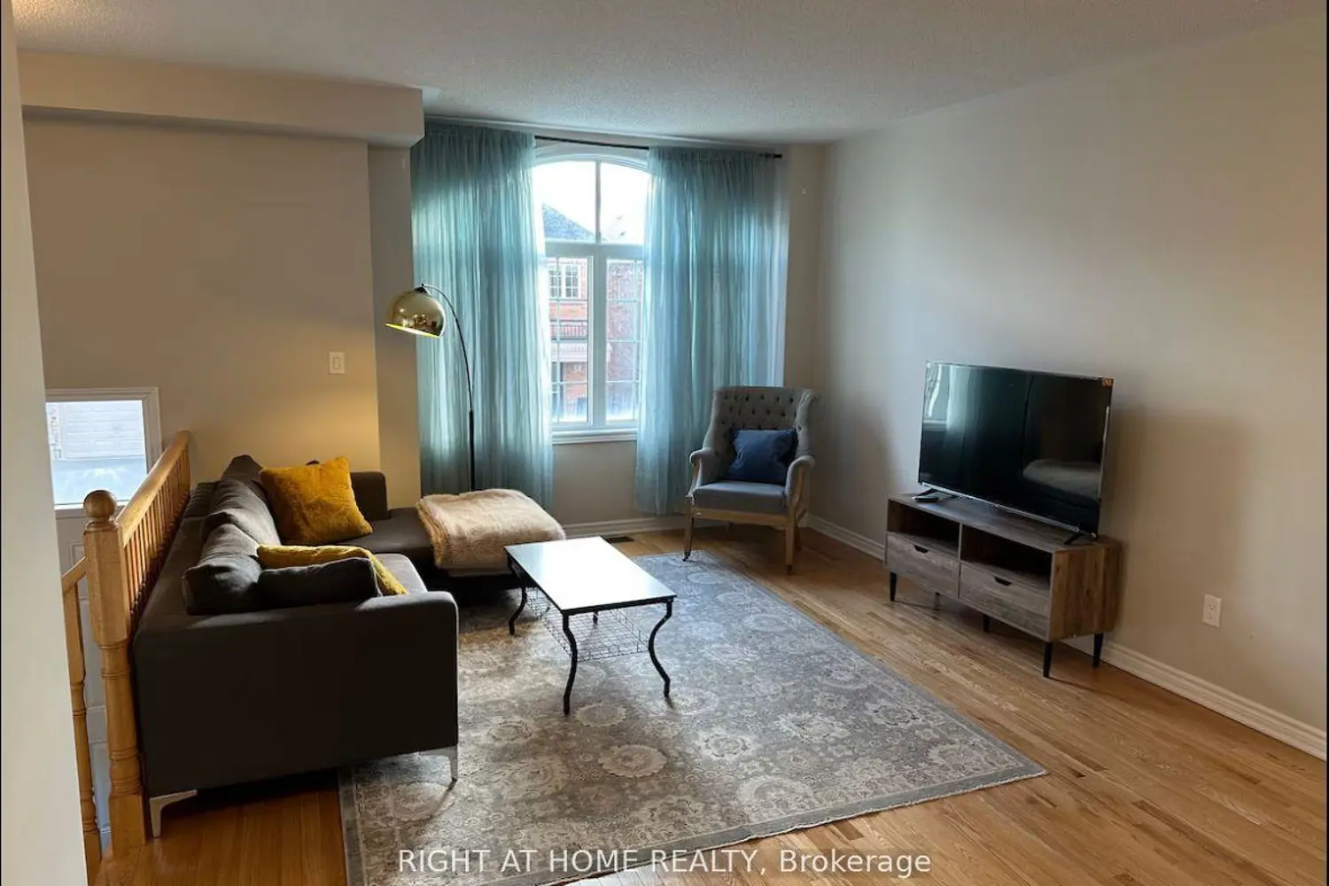 Additional image 11 of 8777 Dufferin Street 23