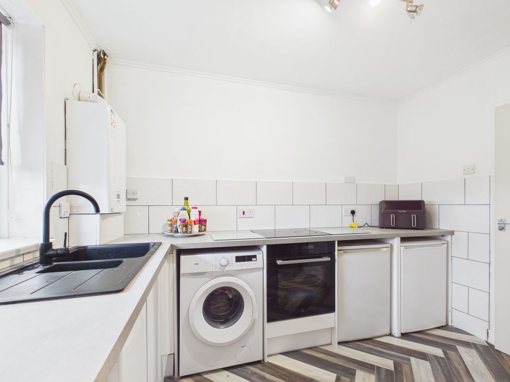 Additional image 14 of 3 bed flat for saleLennox Drive, Clydebank G81