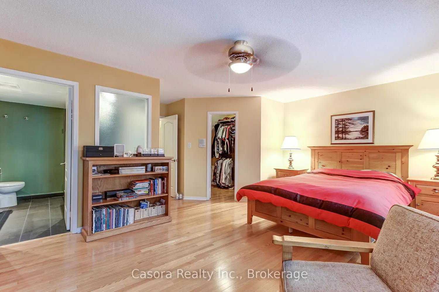 Additional image 12 of 1084 Queen Street 8B