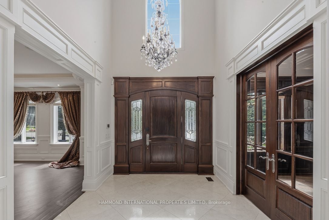 Additional image 2 of 40 Maryvale Crescent, Richmond Hill, ON, L4C 6P8