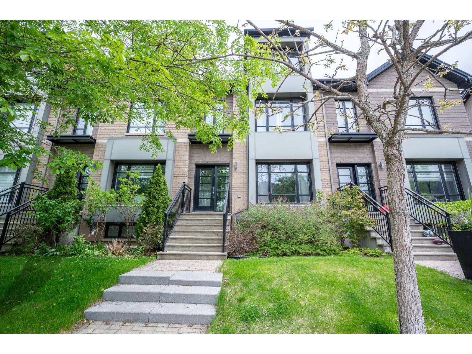 9767 Rue William-Fleming
