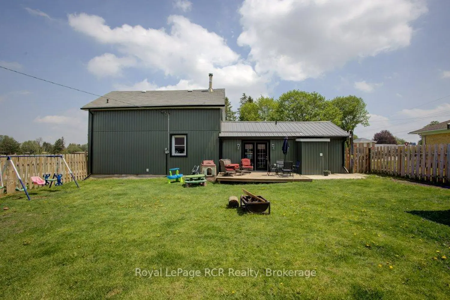 Additional image 11 of 2056 Mill Street