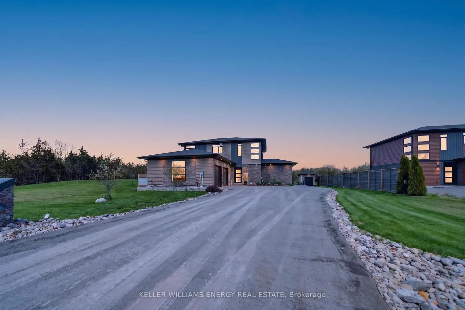 108 Foster Road