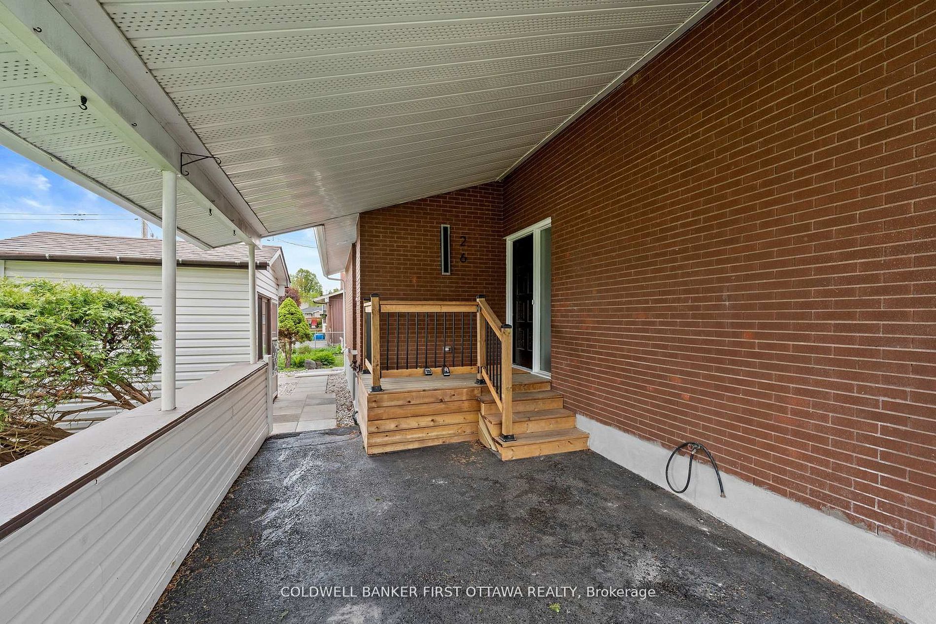 Additional image 3 of 26 Spring Garden Avenue, Ottawa, ON, K2G 3B4