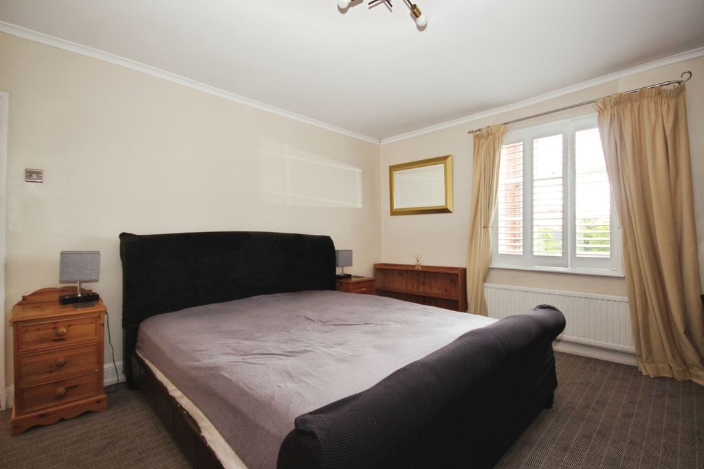 Additional image 13 of 2 bed flat for saleClarendon Square, Leamington Spa CV32