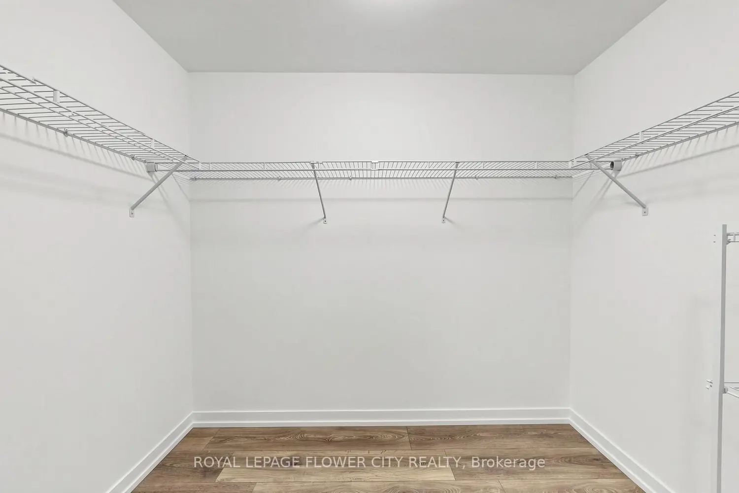 Additional image 8 of 2520 Eglinton Avenue 1710