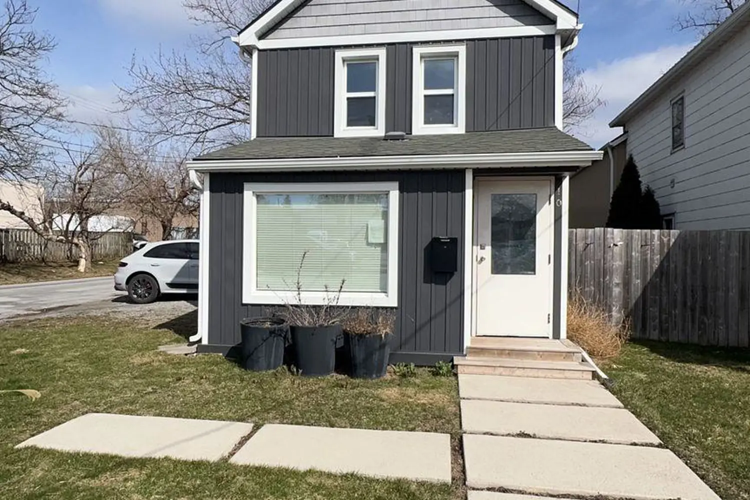 10 Thorold Road