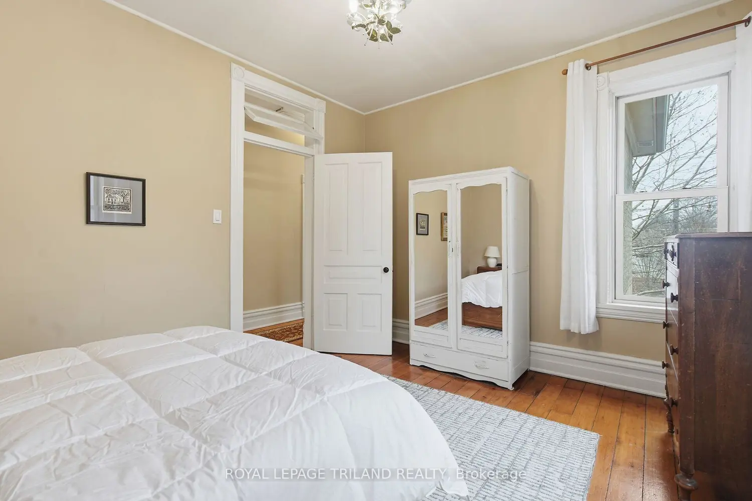 Additional image 11 of 937 Waterloo Street