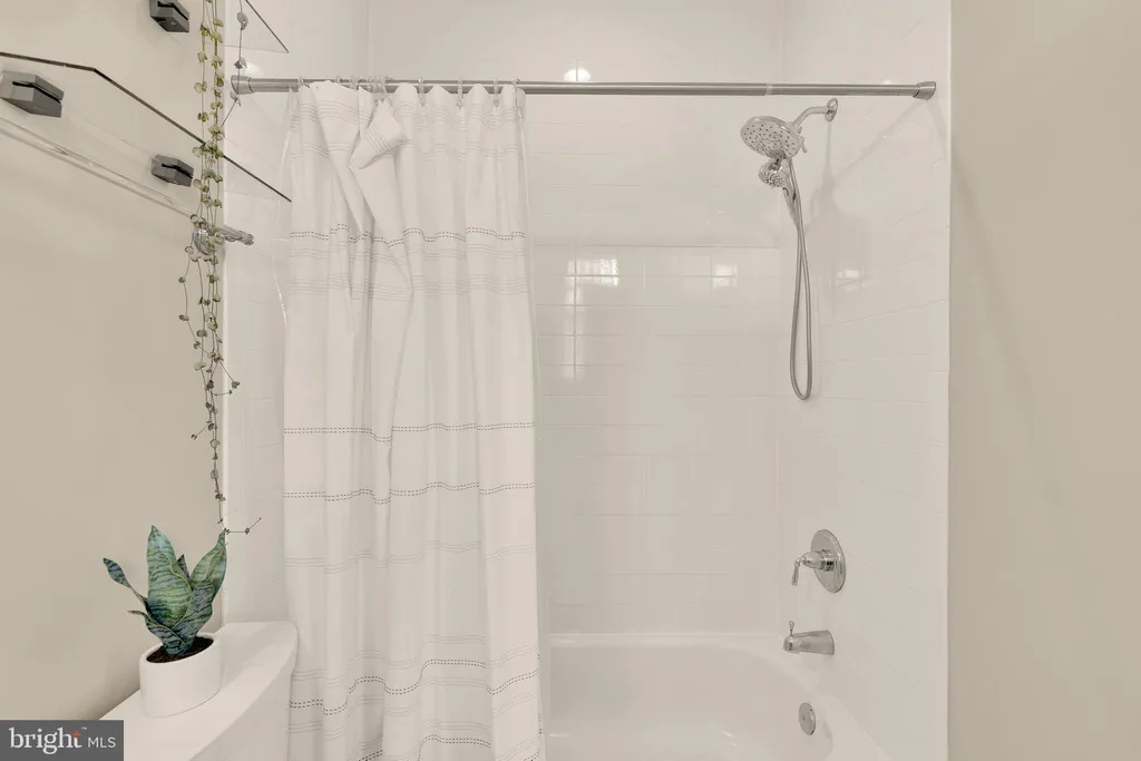 Additional image 32 of 1470 Chapin Street NW Unit 3, Washington, DC 20009
