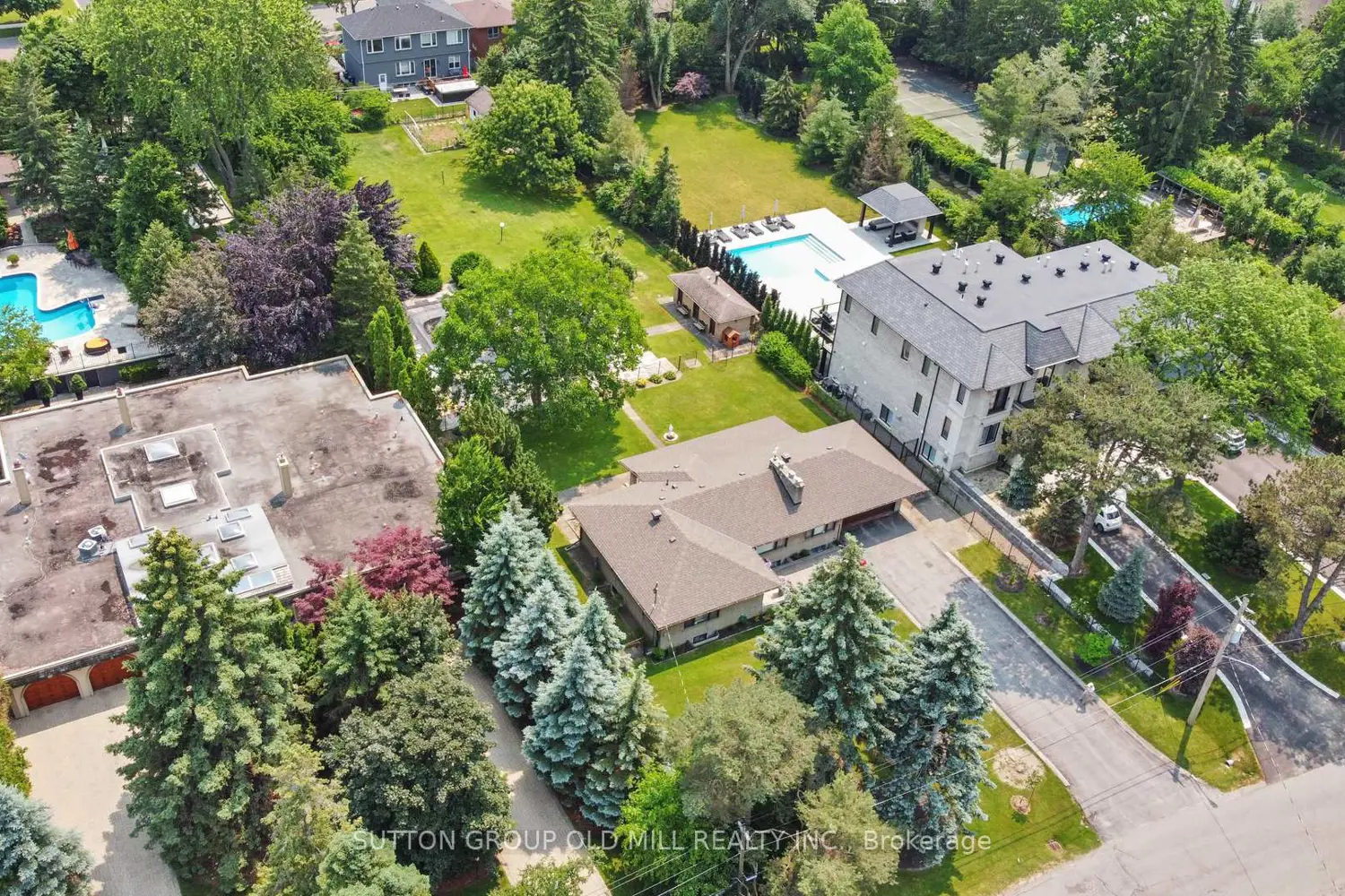 9 Westmount Park Road photo 2