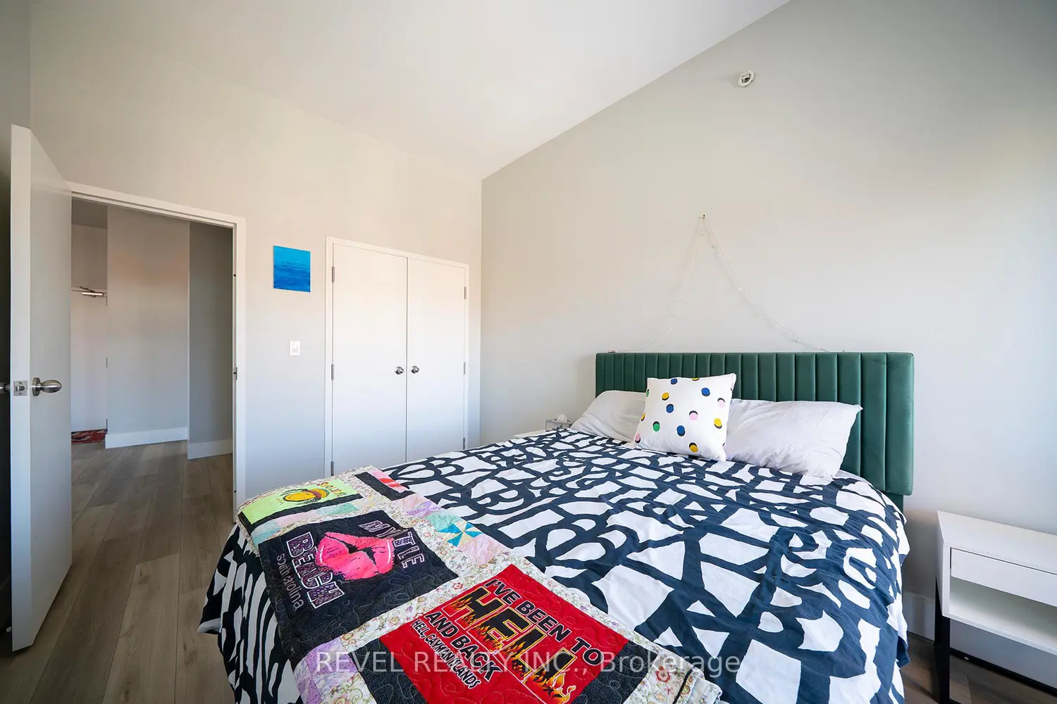 Additional image 9 of 150 Colborne Street 407