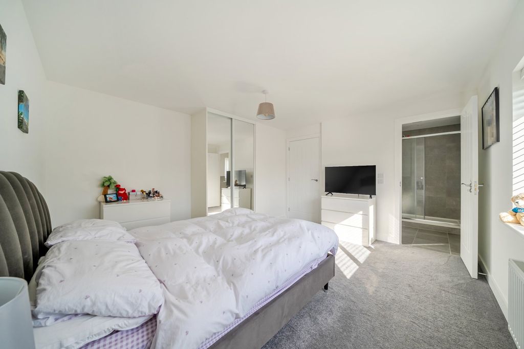 Additional image 8 of 2 bed end terrace house for saleHoo Farm Way, Minster, Ramsgate CT12