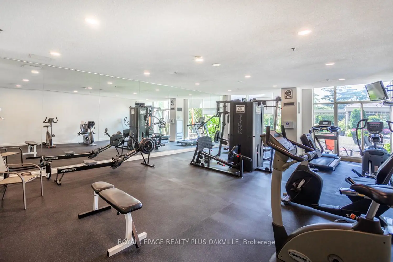 Additional image 18 of 2511 Lakeshore Road 311