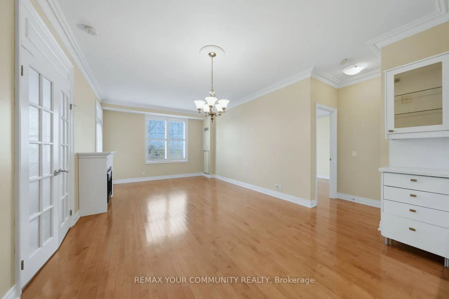 Additional image 12 of 9519 Keele Street 313