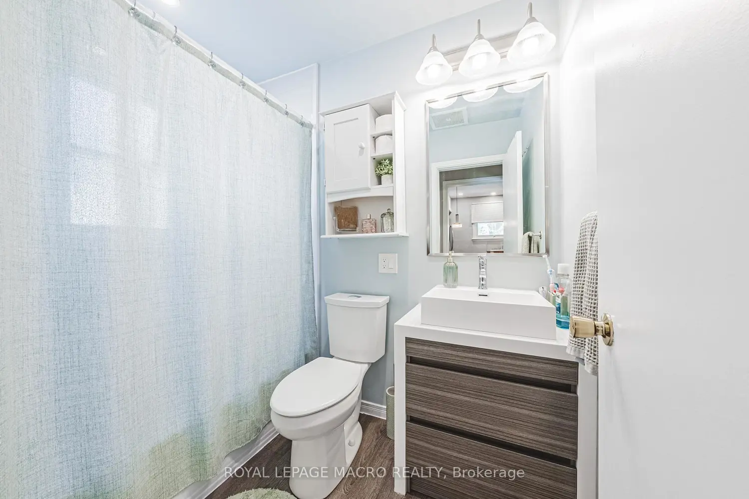 Additional image 6 of 242 East 43Rd Street