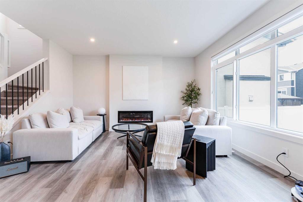 Additional image 5 of 64 Waterford Terrace, Chestermere, AB, T1X 2P7
