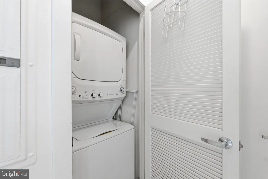 Additional image 7 of 301 Massachusetts Avenue NW Unit 906, Washington, DC 20001