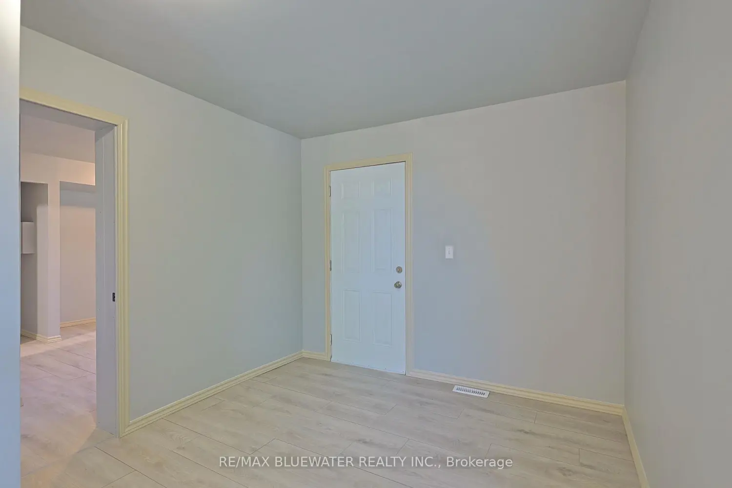 Additional image 4 of 76 Franklin Street