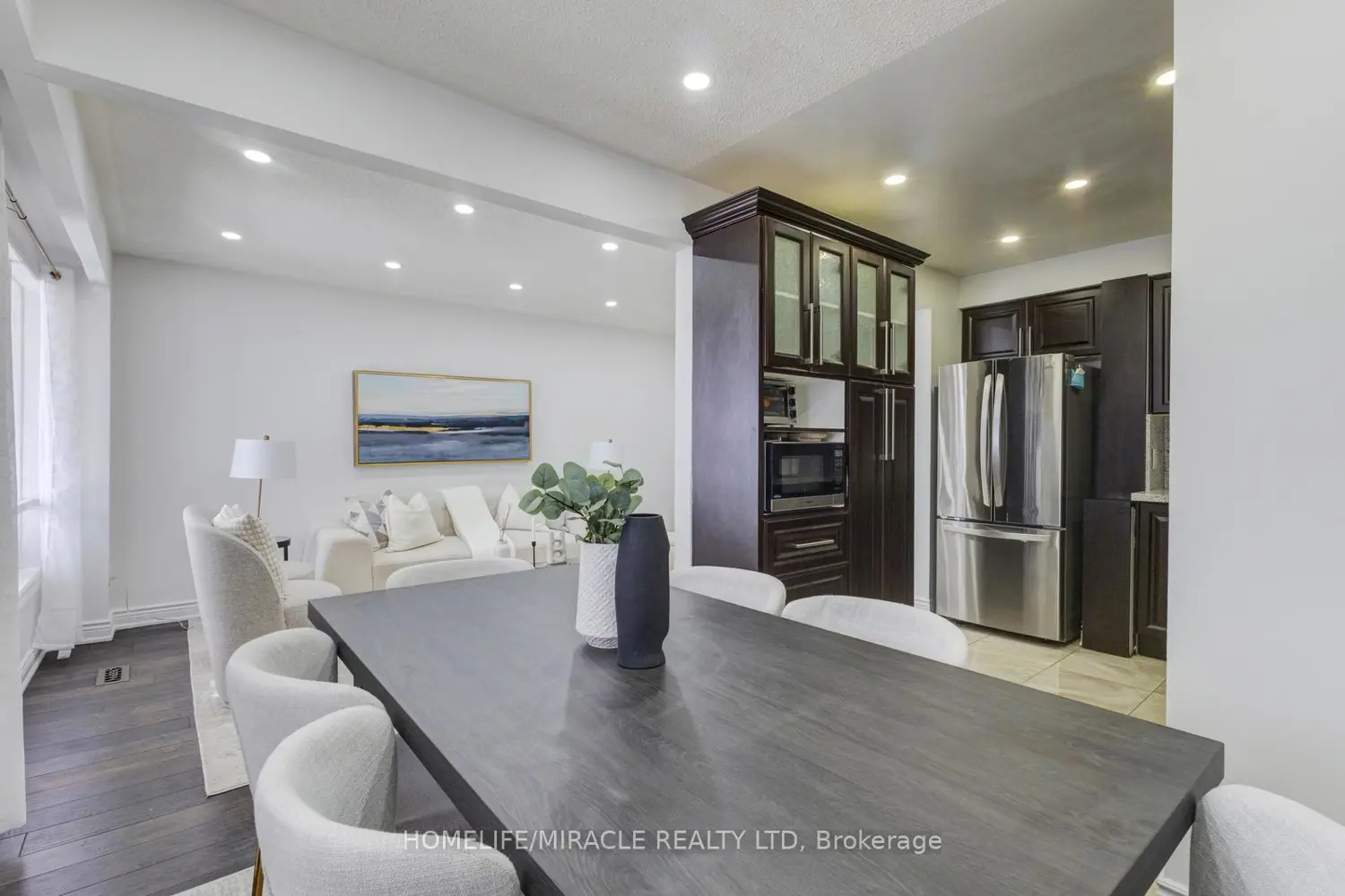 Additional image 7 of 7450 Darcel Avenue 13