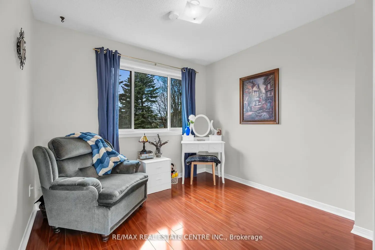 Additional image 16 of 255 Kensington Place