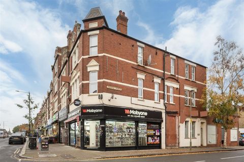 Princes Avenue, Finchley, London N3