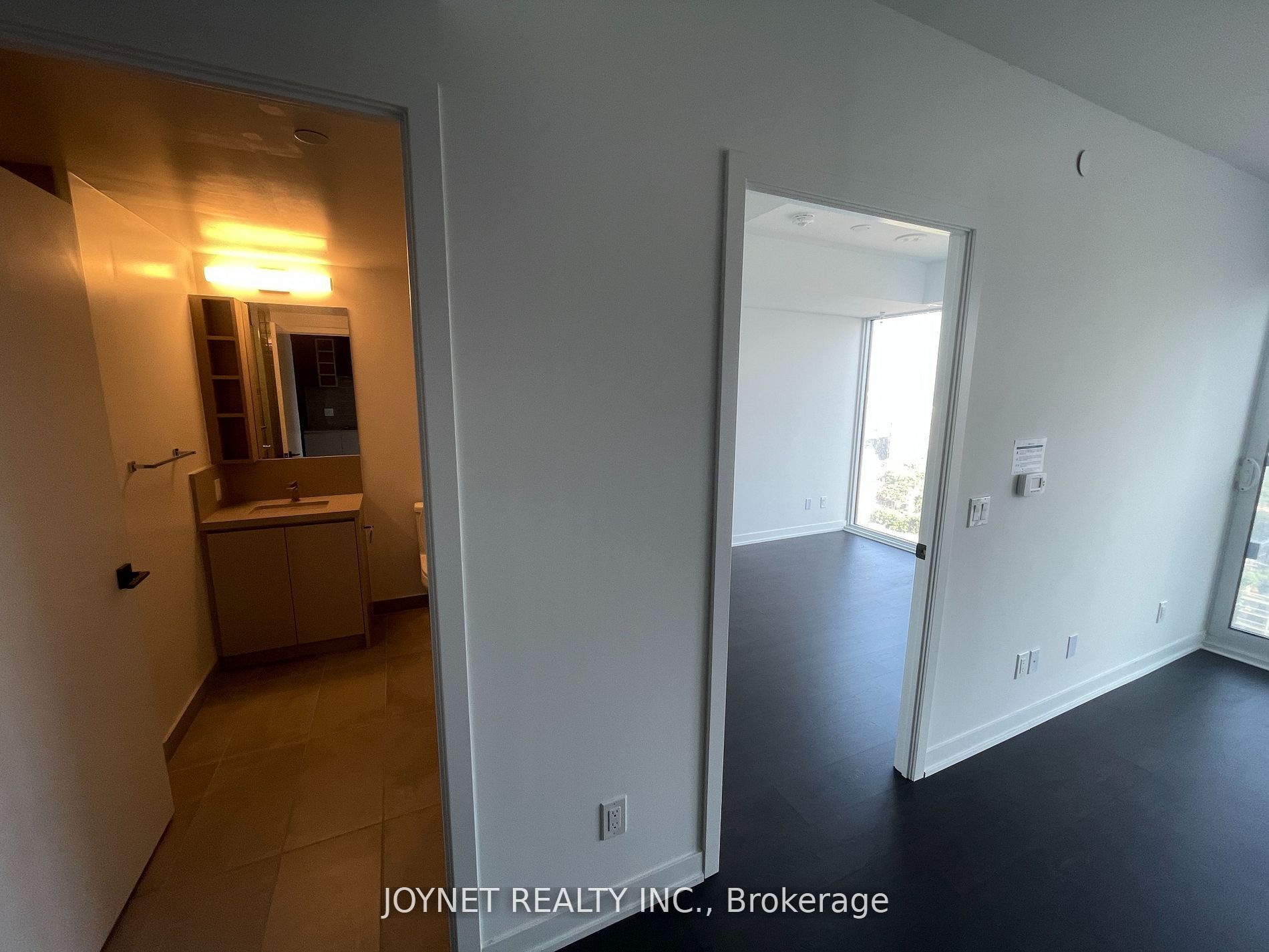 Additional image 4 of 2216-319 Jarvis Street, Toronto, ON, M5B 0C8