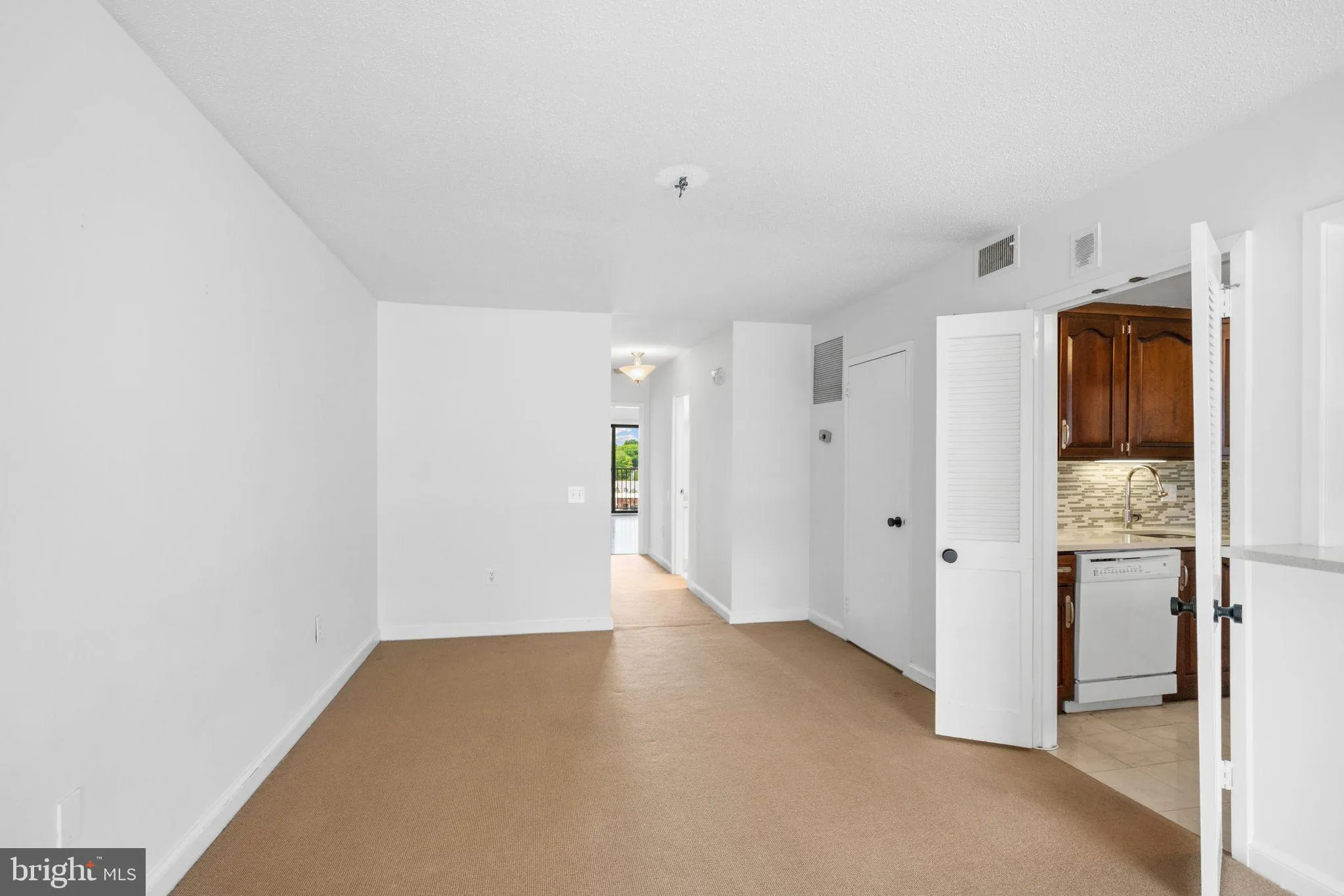 Additional image 61 of 3101 New Mexico Avenue NW Unit 817, Washington, DC 20016