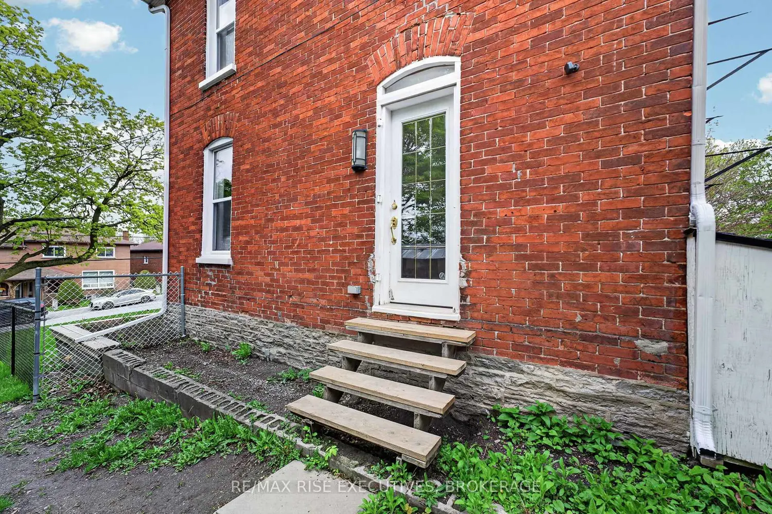 Additional image 16 of 18 Stone Street