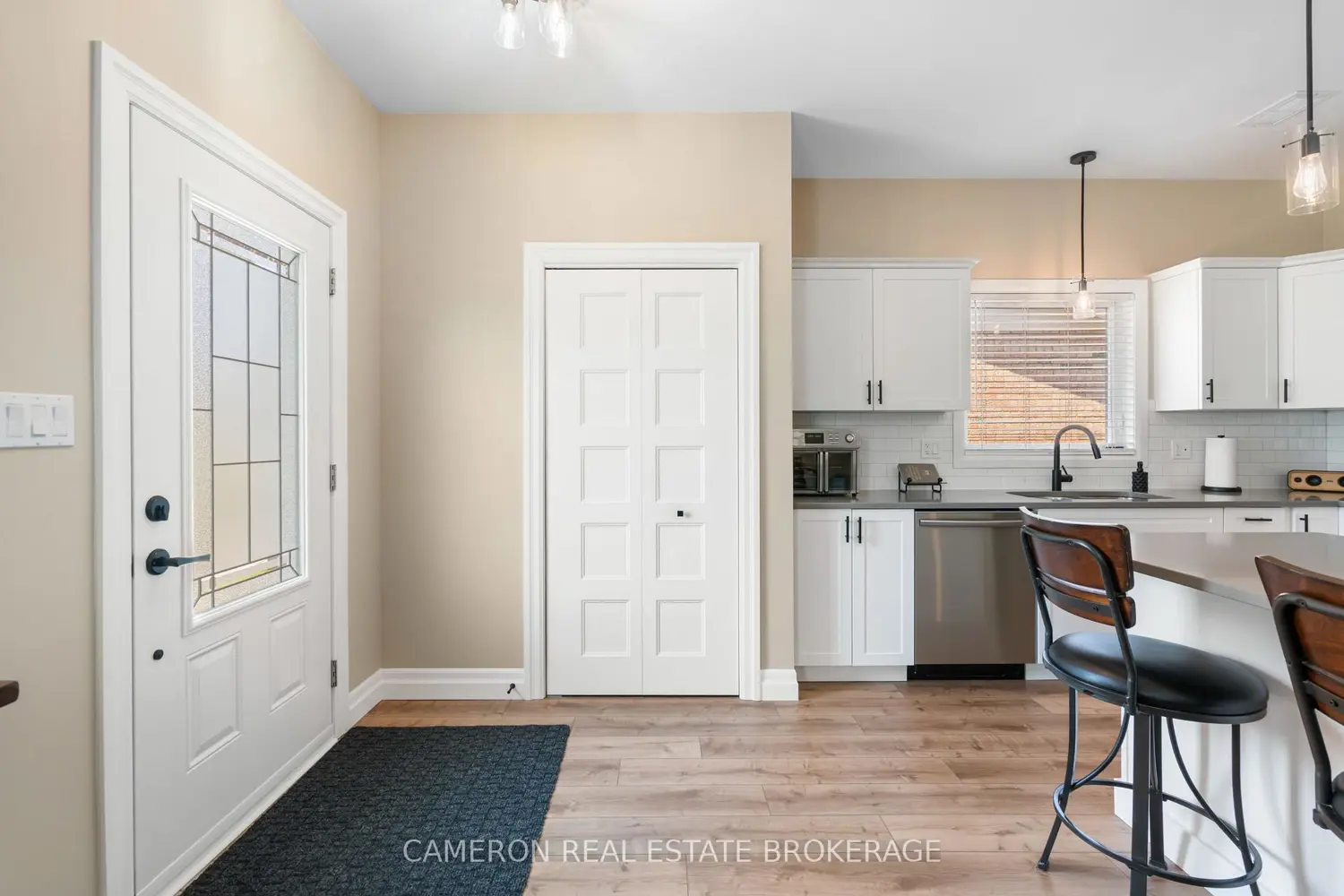 5401A Woodlands Road photo 3