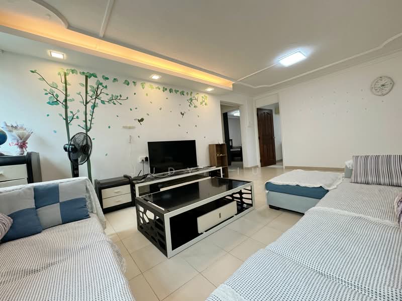 527 Hougang Avenue 6 photo 4