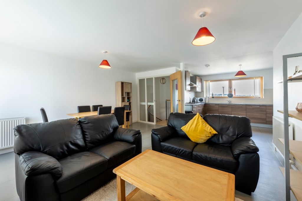 Additional image 13 of 3 bed penthouse for saleCharlotte Street, City Centre, Aberdeen AB25