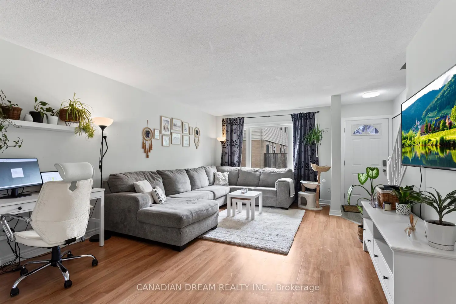 Additional image 3 of 1095 Jalna Boulevard 20