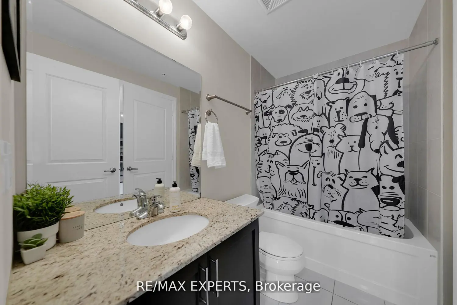 Additional image 8 of 9255 Jane Street 701