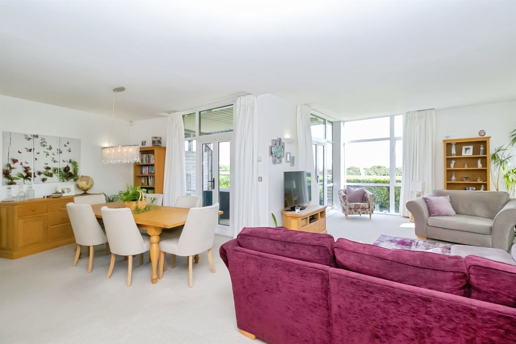 Additional image 16 of 3 bed flat for saleY Cerigos, Barry CF62