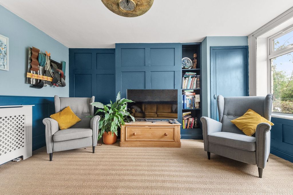 Additional image 2 of 2 bed flat for saleNiddry Road, Winchburgh EH52
