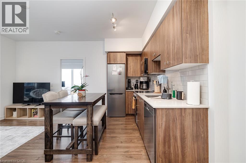 15 WELLINGTON Street S Unit# 1909