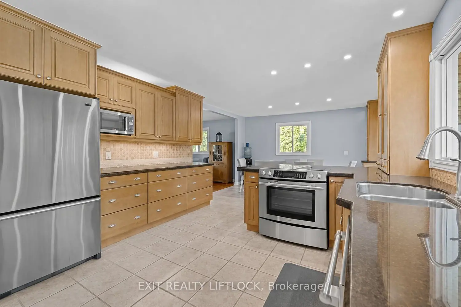 Additional image 8 of 2225 Parkhill Road