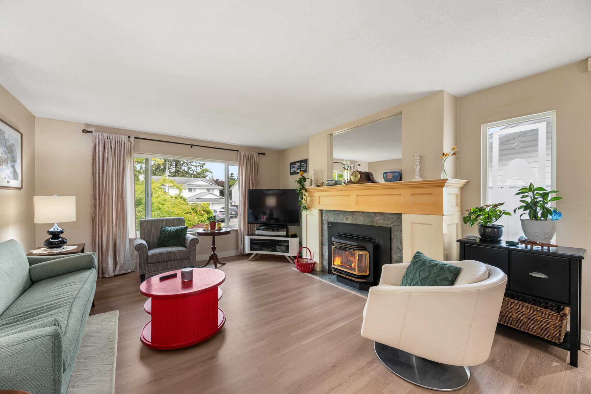 Additional image 3 of 5910 135 Street, Surrey, BC, V3X 1K9